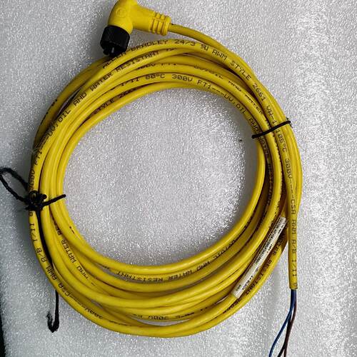 询价-AB工业级线缆889D-F3AB-5，黄色线身，带黑色接头。