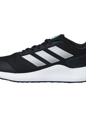阿迪达斯跑步鞋Adidas