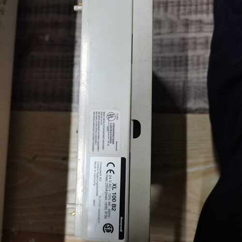 霍尼韦尔控制器XL100B2实价邮