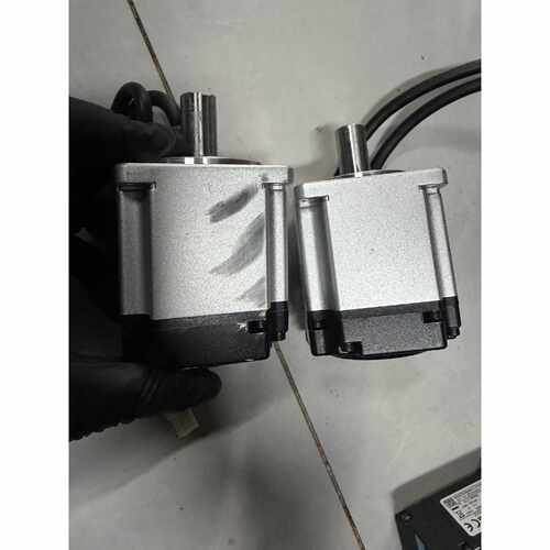 议价伺服电机SV-X2MH020A-N2LN 200W 22适用