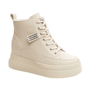 白色高帮鞋内增高女鞋子厚底2025新款秋冬加绒真皮休闲运动小白鞋