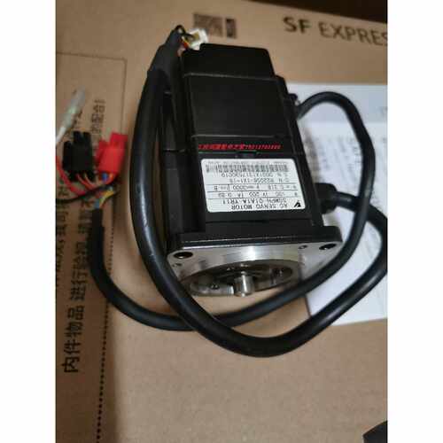 议价安川伺服电机SGMPH-01A1A-YR11/SGMAH-04AAA41原装现货询价