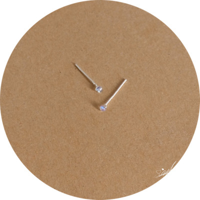 手工极小2/3mm彩光迷你耳骨钉