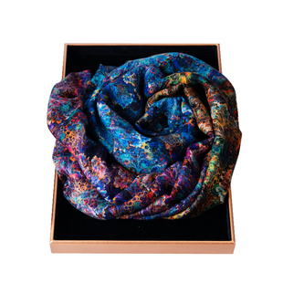 爱奇葩 艺术家联名设计绵羊毛围巾围脖三色梦语纯羊毛披肩围巾