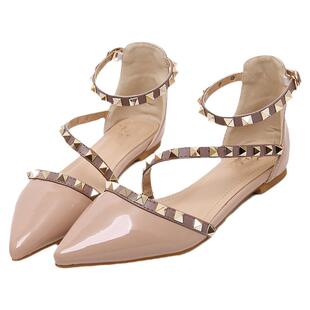 小码313233中空女鞋尖头平底大码41-43铆钉凉鞋包头拖外穿单鞋女