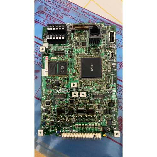 议价A80CA800E260FDBC187A075H05全新原装三菱变频器F840主板CPU