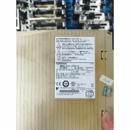 议价安川伺服驱动器SGDV-2R8A01B，SGDV-2R8A1