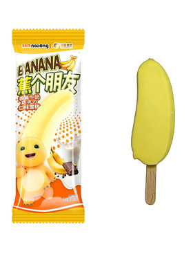 奶龙联名香蕉牛奶巧克力脆皮雪糕