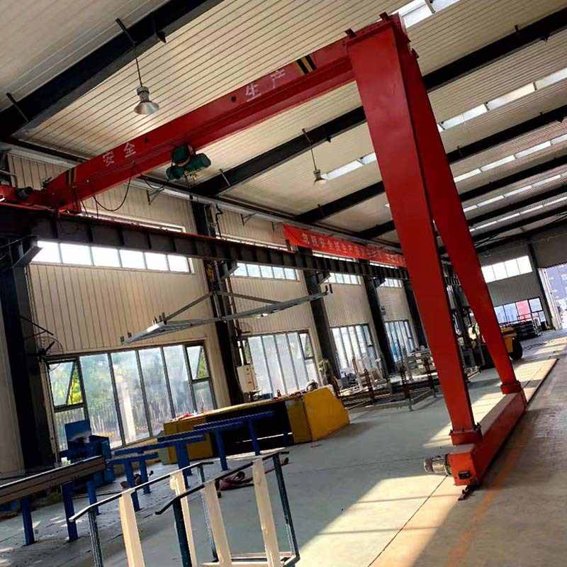 厂家供应BMH半门式起重机规格全质量保障室内户外门式龙门吊