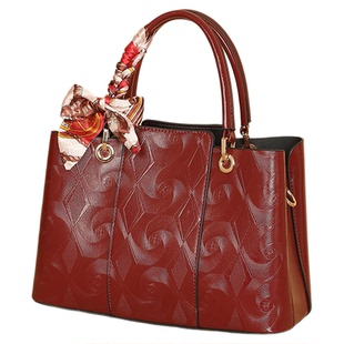 婚包妈妈款结婚红色包包女2026新款简约手提包日常可用斜挎包礼物