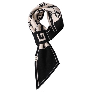 围巾女2024新款秋冬季披肩高级感百搭学生加厚保暖围脖套黑白双面