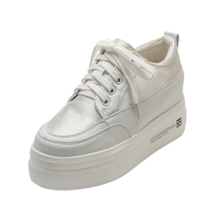 小码小白鞋女313233内增高新款33码34小码女鞋松糕鞋女厚底小个子