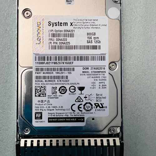 询IBM 300GB SAS 15K 12Gbps 2.5寸