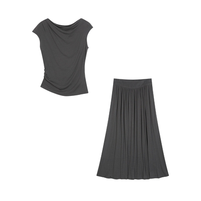 LILY新款时髦简约时光小黑裙