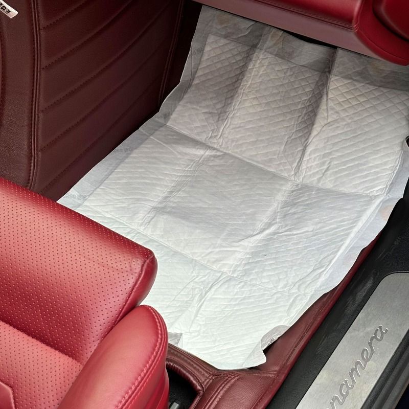 汽车一次性脚垫加厚防滑垫下雨隔脏垫无纺布全覆盖车内防脏垫实用