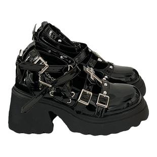 2025新款辣妹甜酷玛丽珍女鞋亮皮jk鞋厚度粗跟增高单鞋小众乐福鞋