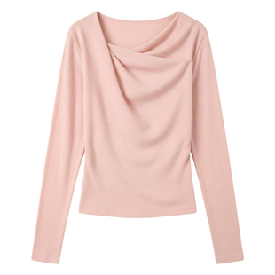 春装女款2026年新款温柔风荡领针织衫女斜肩打底内搭褶皱露肩上衣