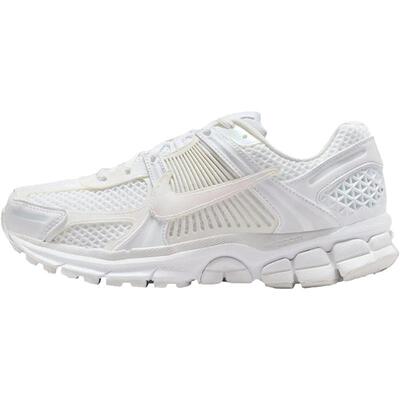 滔搏NIKE耐克女鞋ZOOM VOMERO 5 SE运动鞋训练跑步鞋IB4397-100
