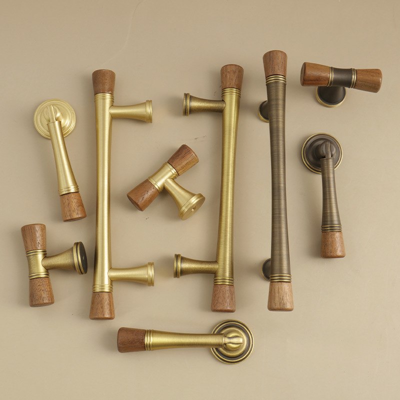 厂家直销中古风胡桃木黄铜拉手小衣北欧把手孔复古单抽屉橱柜门