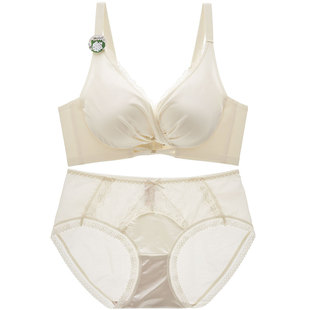 内衣防下垂收副乳聚拢小胸平胸显大aa杯文胸2025新款爆款胸罩套装