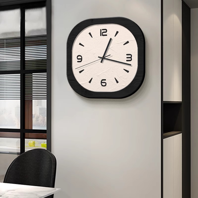简约现代餐厅时钟装饰画黑白高级感客厅钟表挂画创意静音家用挂表