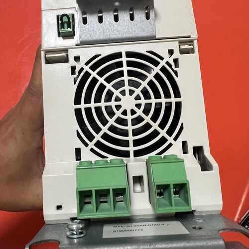 议价ABB伺服驱动器 MFE180-04AN-07A0-4L5