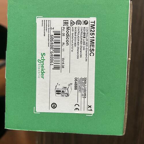 议价施耐德TM251MESE / TM251MESC全新原装正品，质保一年