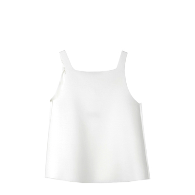 白色双面针织一字领露背上衣早秋