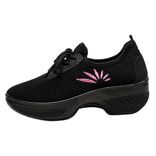 秋冬老北京布鞋广场舞鞋女软底保暖新款跳舞鞋中老年加绒中跟布鞋