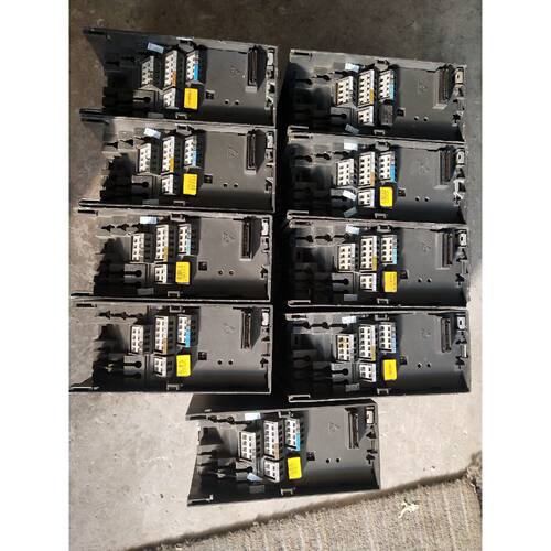 〔议价-可维修〕西门子变频器 MM420-1.1KW 380伏 包 全新均有货