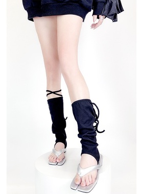 I.TOX芭蕾风绑带踩脚黑白配色清新绑带搭百设计辣妹袜套套经典腿