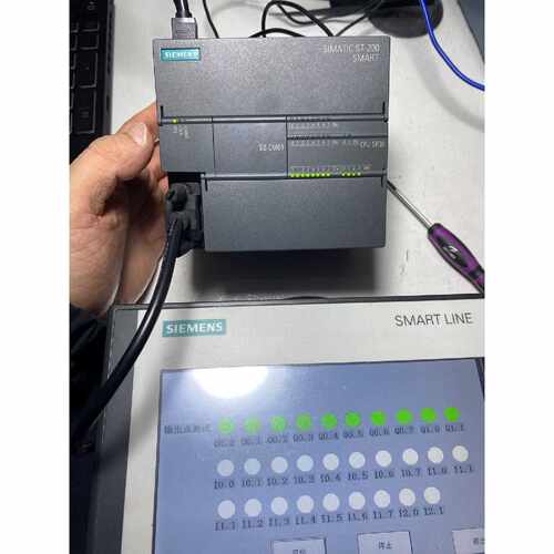 议价西门子200smartSR302881SR300AA维修