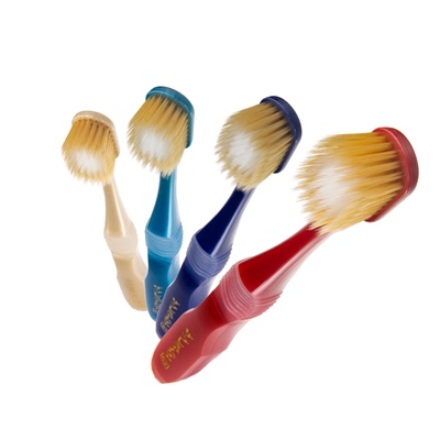 惠百施升级宽头65孔专业级牙刷