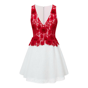 Labor of Love 朱砂痣 原创设计重工水溶花朵蕾丝红白挂脖连衣裙
