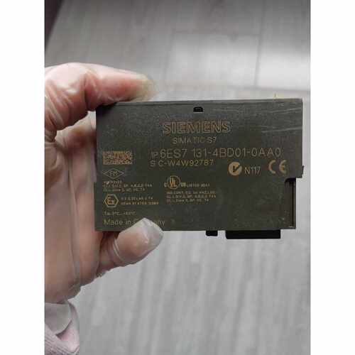 在线议价西门子6ES7131-4BD01-0AA0图片实物拍摄的，成