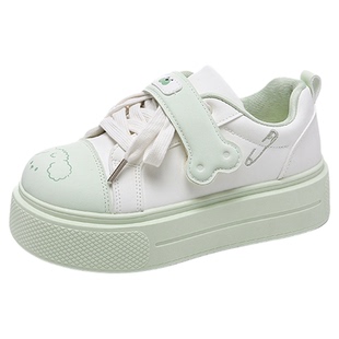 小卤球球魔术贴板鞋女鞋2026新款可爱百搭面包鞋子增高厚底小白鞋