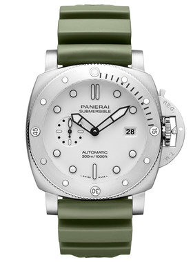沛纳海白色表盘Panerai