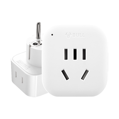 公牛德标旅行转换插头插座