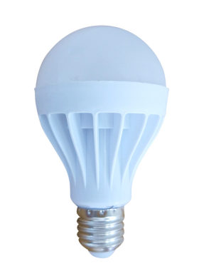 led灯家用普通节能灯220v交流电