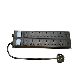 英标式港版排插座PDU电源万用孔13A防雷过载2.4USB插口家用接线板