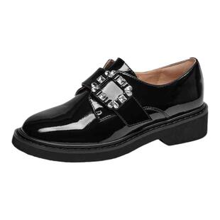 蹀愫增高3小皮鞋魔术贴漆皮粗跟女乐福鞋TA65105-51