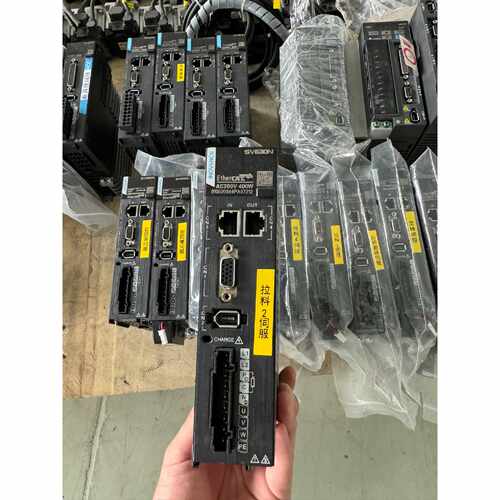 议价汇川400w伺服刹车电机SV630NS2R8IMS1H4维修