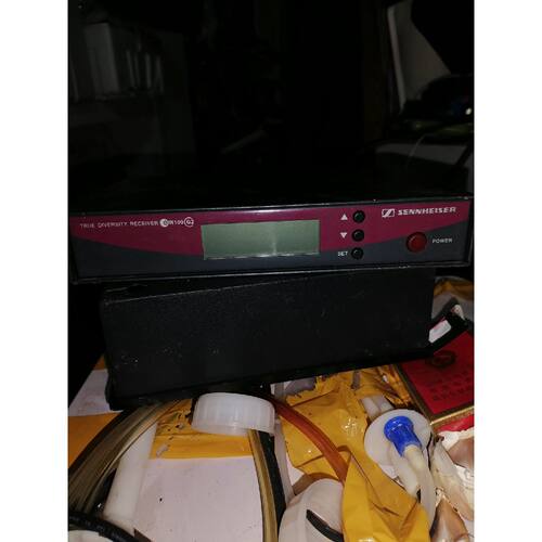 议价森海塞尔EW100G2无线话筒接机两台，频段518-554