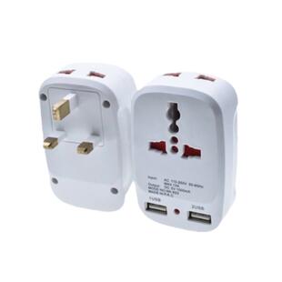 包邮旅行插座全球通双USB转换插头万用转英规转换插头823E充电器