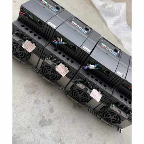 议价台达变频器.VFD015EL21A.1.5KW四台.VFD0维修