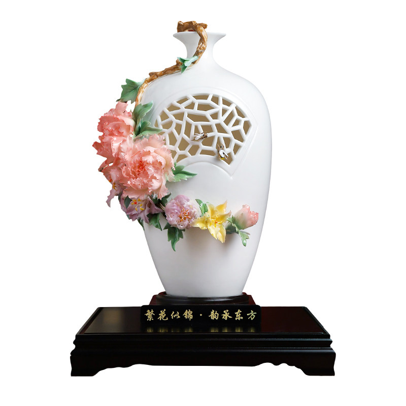 查彩瑞金奖繁花似锦手工花瓶