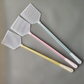 苍蝇拍熟胶老式 长柄加长拍不烂手动家用蚊蝇拍灭蝇神器加厚塑料拍