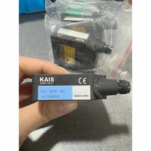溢价-KAIS KL4-30CP-422激光传感器，，实物