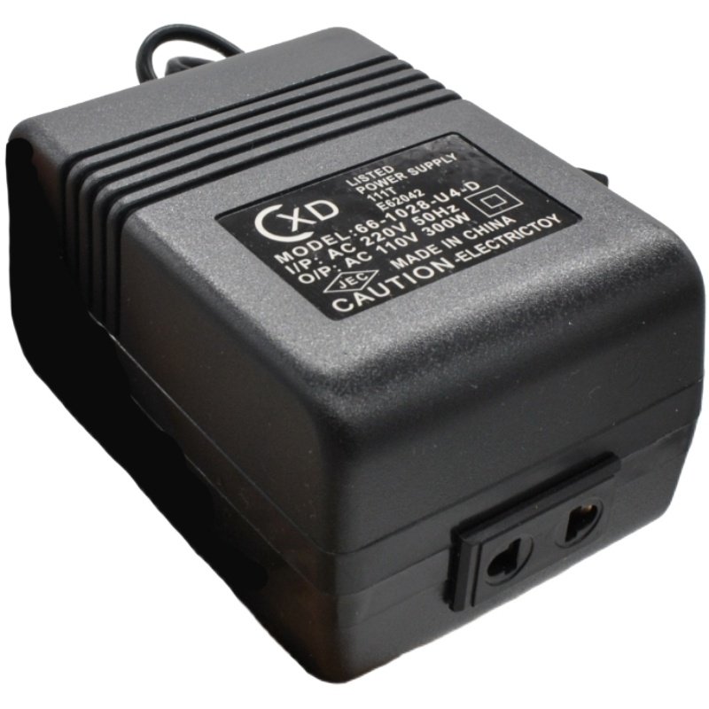 220v转110v变压器110v转220v美国洗牙器日本100电器转压插头70W50