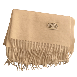 高级感白色仿羊绒围巾女冬季学生流苏长款围脖披肩两用保暖百搭冬